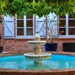 Pensjonat Le Prieure - Romantiques Privatif, Piscine, Jardin, Massages Proche De Toulouse