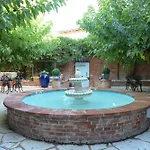 Pensjonat Le Prieure - Romantiques Privatif, Piscine, Jardin, Massages Proche De Toulouse