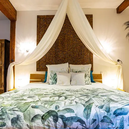 Le Prieure - Romantiques Privatif, Piscine, Jardin, Massages Proche De Toulouse 4*