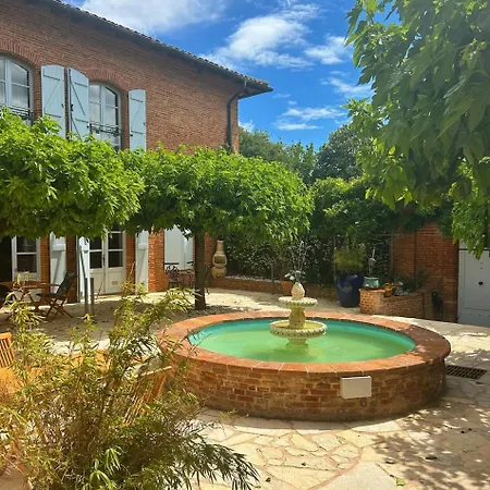 Le Prieure - Romantiques Privatif, Piscine, Jardin, Massages Proche De Toulouse ゲストハウス