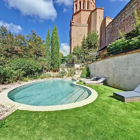 Le Prieure - Romantiques Privatif, Piscine, Jardin, Massages Proche De Toulouse Verfeil (Haute-Garonne)