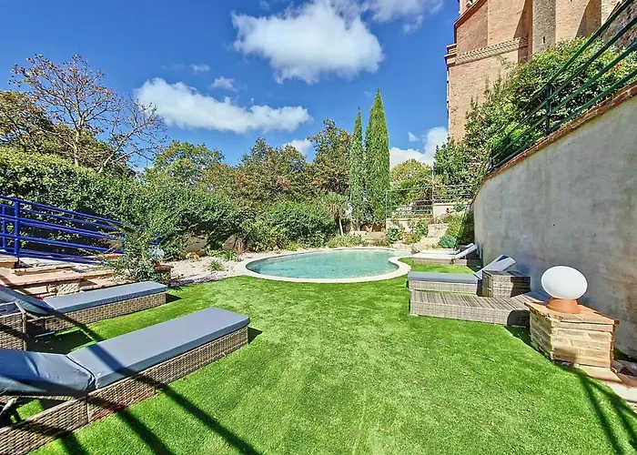 Le Prieure - Romantiques Privatif, Piscine, Jardin, Massages Proche De Toulouse Pensionat